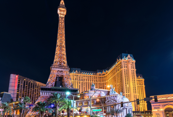 Romantic Living Homes Near the Eiffel Tower Viewing Deck in Las Vegas